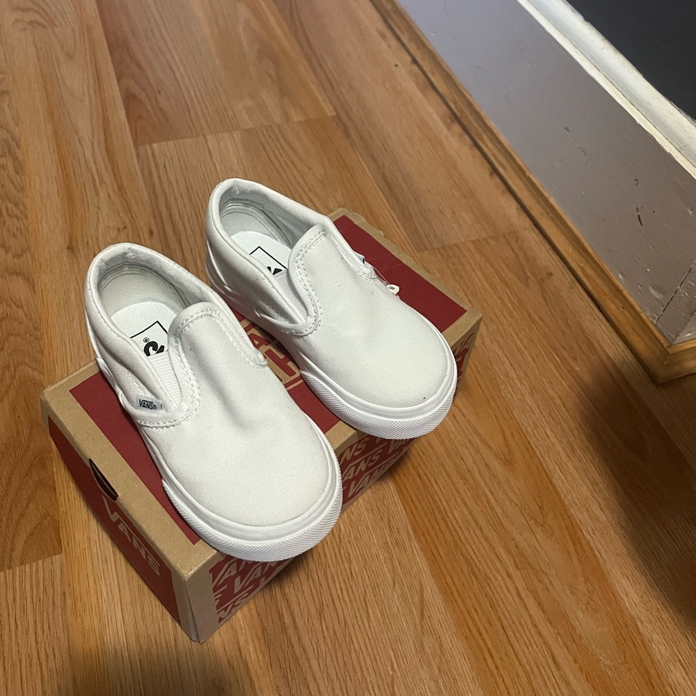 never worn vans